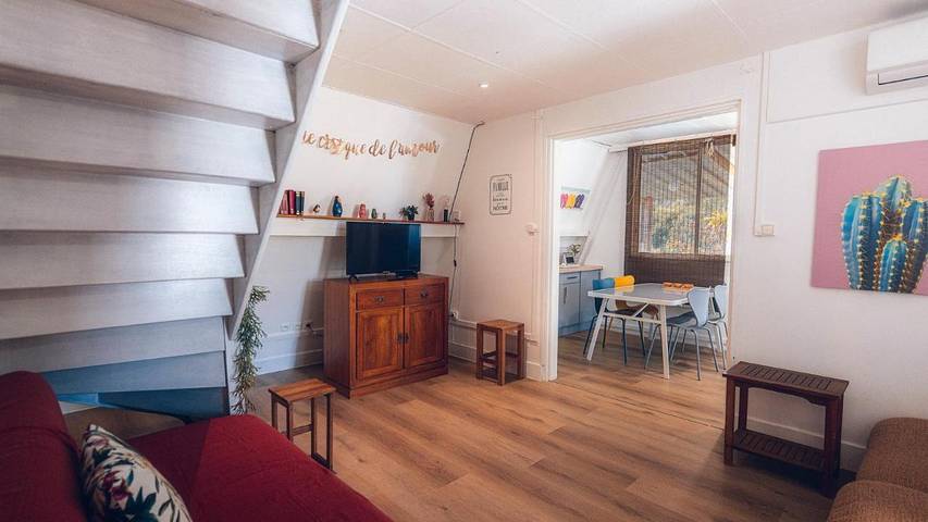 Gîte pour 8 personnes, avec terrasse et jardin dans Plage de l'Hermitage - 4