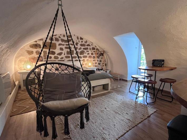 Gîte pour 3 personnes, avec Terrasse et Jardin à Veyras