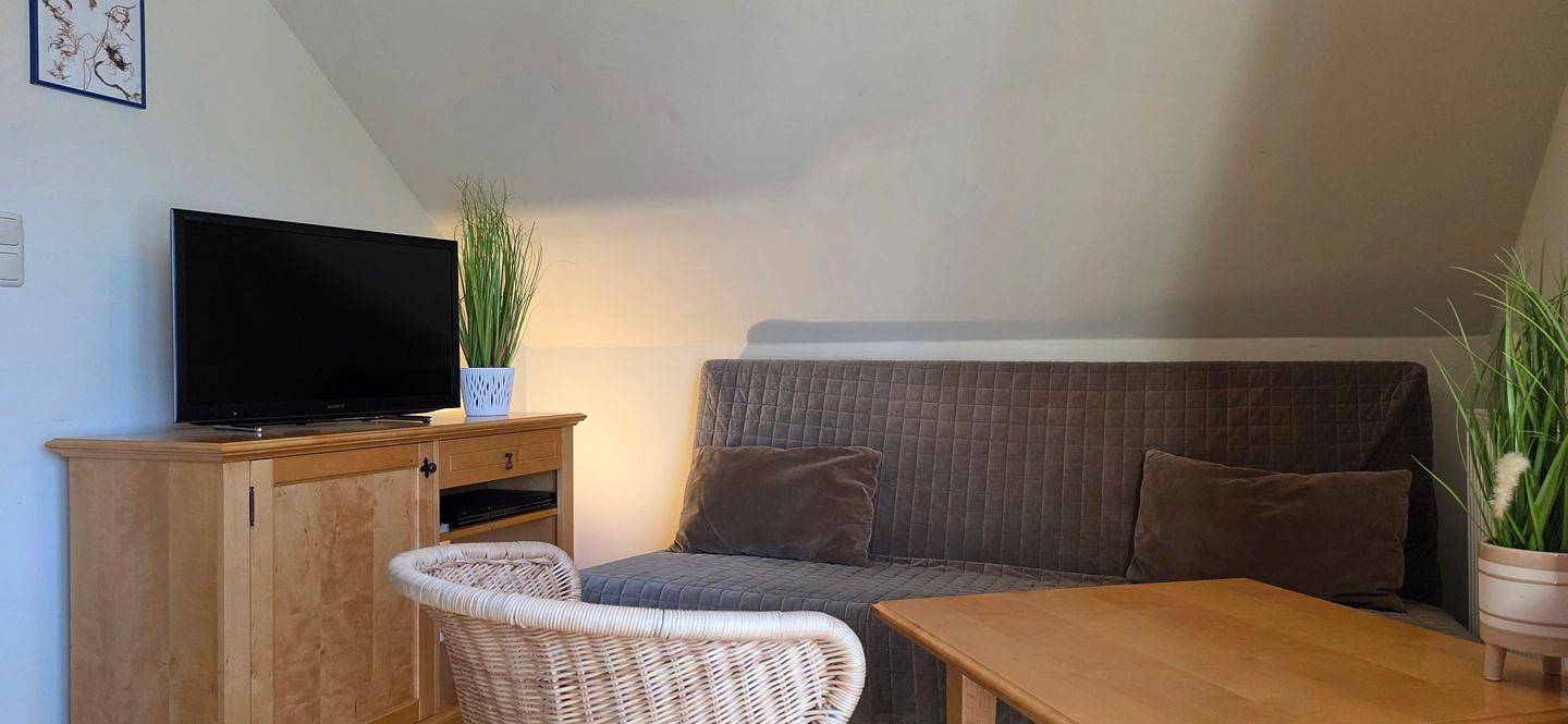 Apartamento entero, 1-Zi-Wohnung im Dachgeschoss (38 m²) mit Wlan in Graal-Müritz, Rostock y sus alrededores