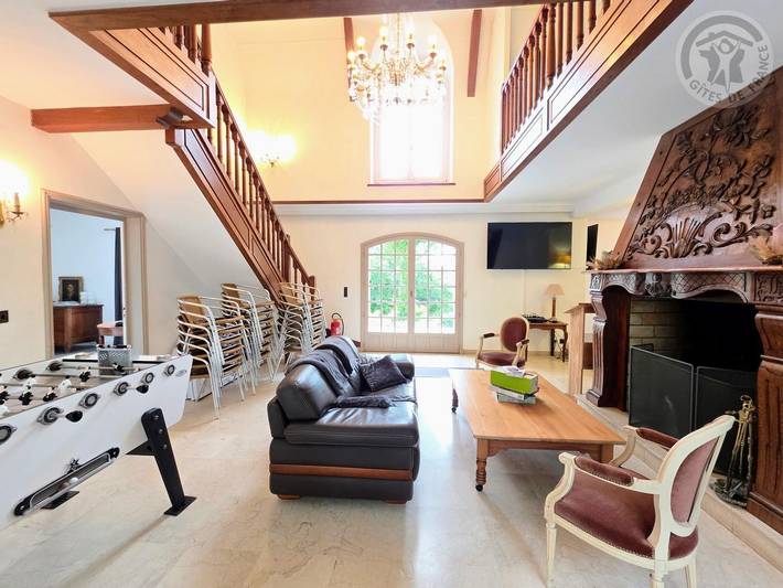 Gîte pour 13 personnes, avec jacuzzi ainsi que jardin et terrasse dans Yvelines - 2