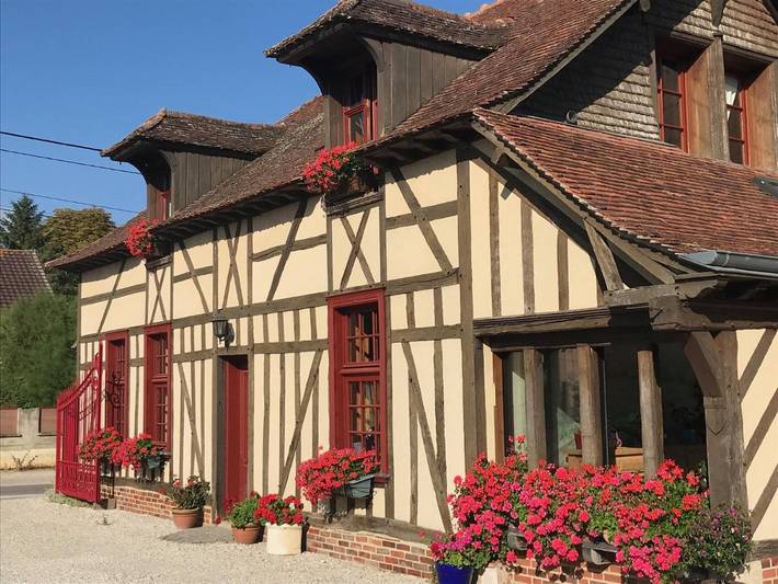 Maison d’hôte pour 2 personnes, avec Jacuzzi ainsi que Terrasse et Jardin dans l' Aube