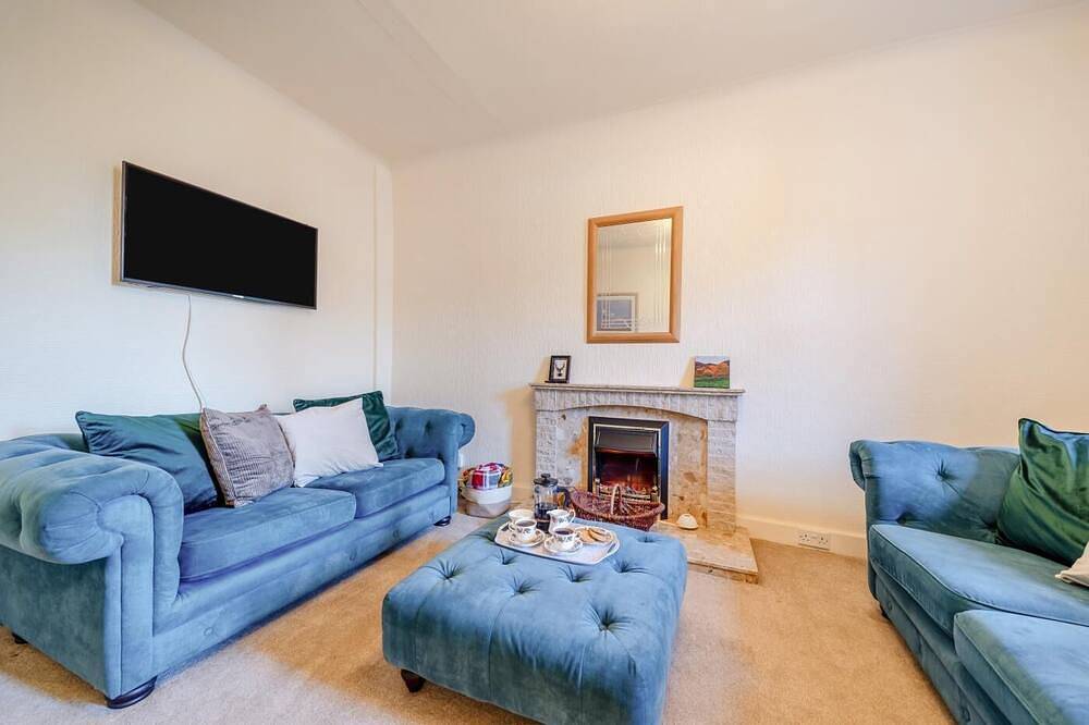 2 Bed in Dalrymple (oc-b40270) in Firth Of Clyde