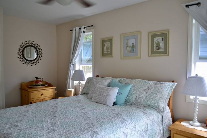 Cottage für 4 Personen, mit Terrasse und Garten sowie Pool - 1