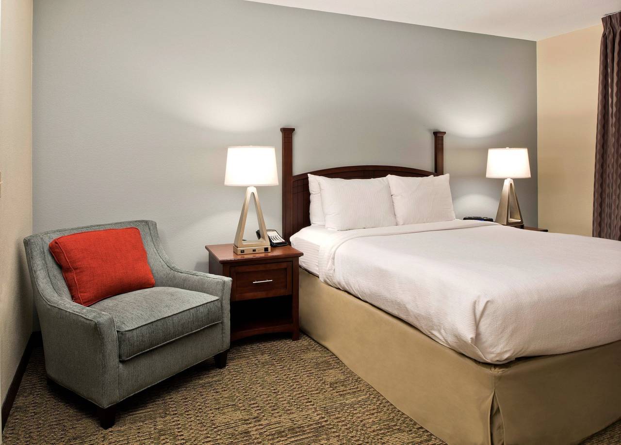 Staybridge Suites Charlotte Ballantyne in Charlotte, Mecklenburg County