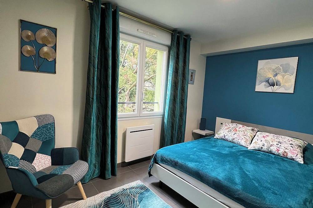 Apartamento entero, Meublé F3 Avec Stationnement 2 Chambres 5 Personnes Wi-fi Gratuit 20mn de Disney in Nanteuil-lès-Meaux, Sena y Marne