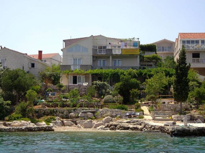 Maison d’hôte pour 9 personnes, avec balcon et jardin en Korcula - 2