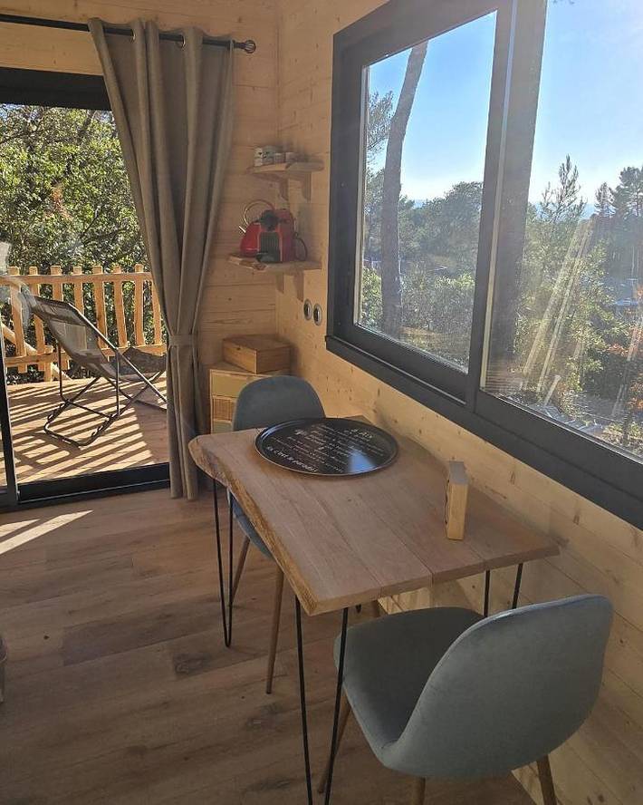 Chambre d’hôte pour 2 personnes, avec jacuzzi et piscine ainsi que jardin et balcon à Aix-en-Provence - 4