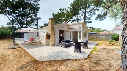 Gîte pour 4 personnes, avec jardin, adapté aux familles dans Plage de La Parée