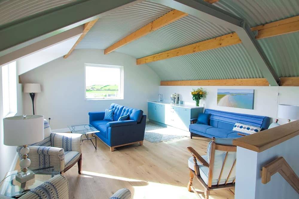 Luxury Villa, Six En-suite Bedrooms, Paved Path to Sea, Personalised Service. in County Sligo