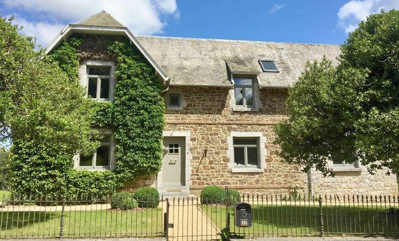 Location de vacances pour 6 personnes, avec jardin et vue dans Sohier - 3