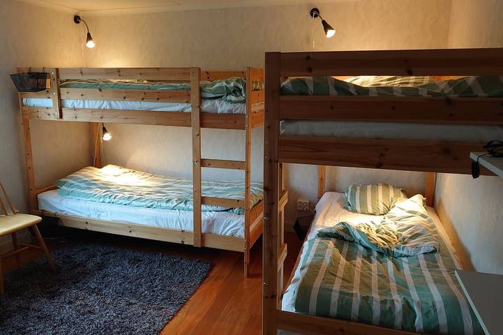 Ferienhaus für 7 Personen, mit Terrasse und Garten in Trollhättan - 4