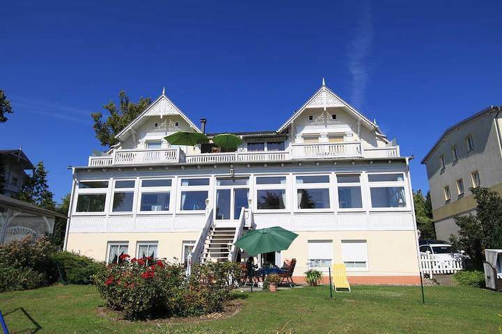 Villa für 3 Personen, mit Terrasse und Garten auf Rügen - 2