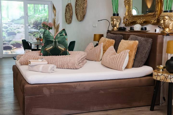Ganze Ferienwohnung, Wellness-Ferienwohnung in Horhausen in Horhausen (Westerwald), Flammersfeld und Umgebung