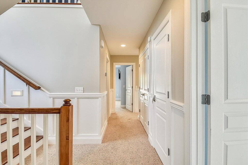 Hervorragendes Strandhaus auf der Meerseite mit beheiztem Pool! in Fenwick Island, Sussex County (Delaware)