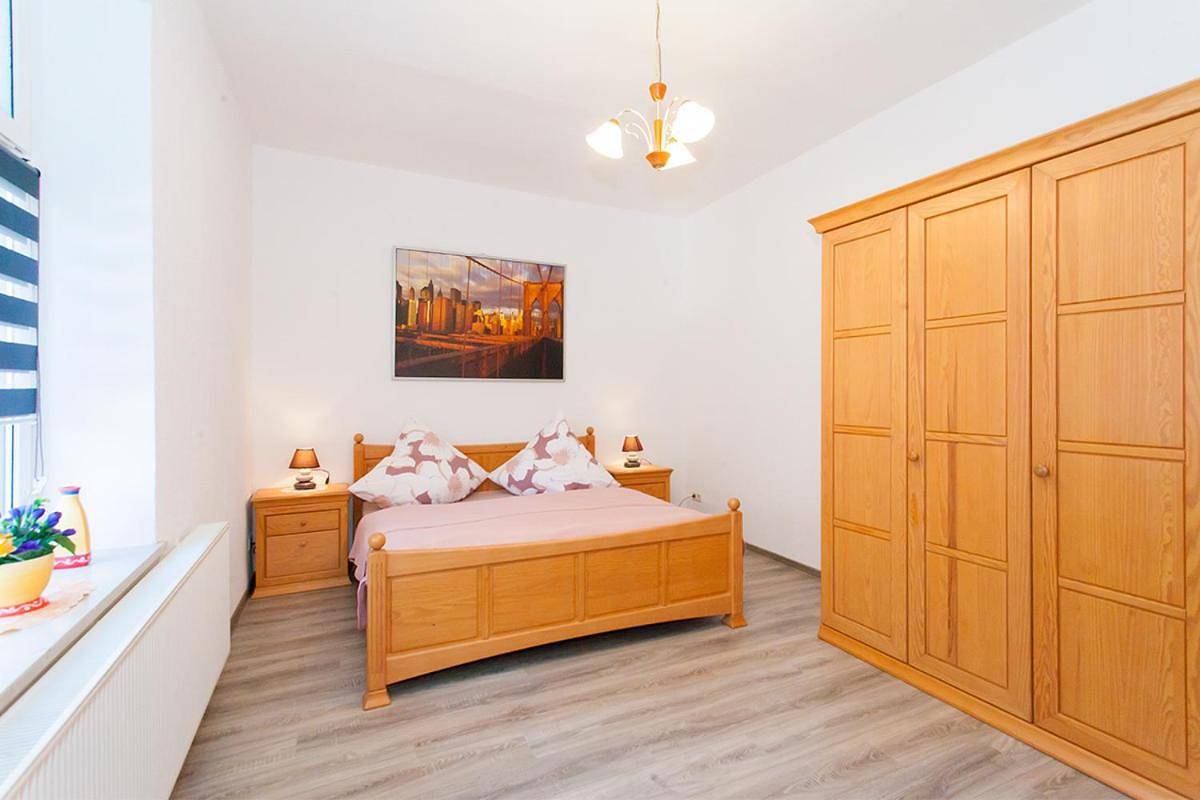 Ganze Wohnung, Two-Bedroom Apartment in Auerbach, Chemnitz und Umgebung