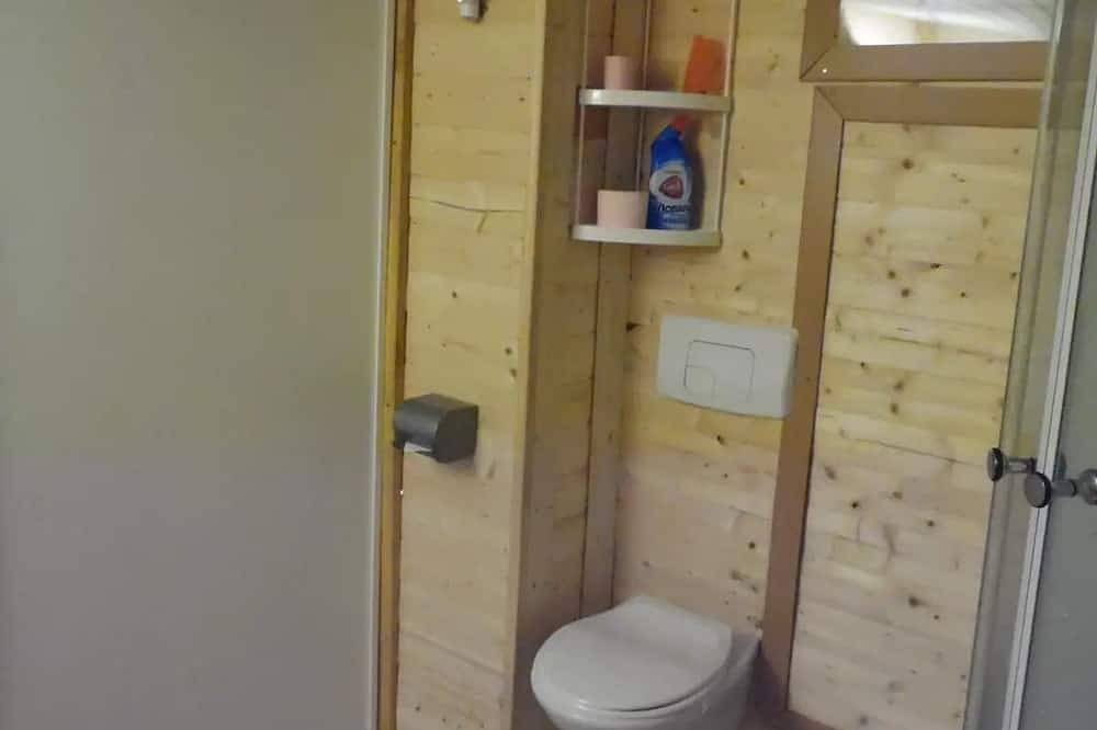 Ganze Wohnung, Apartment in Chalet Col de la Faucille in Mijoux, Regionaler Naturpark Hochjura