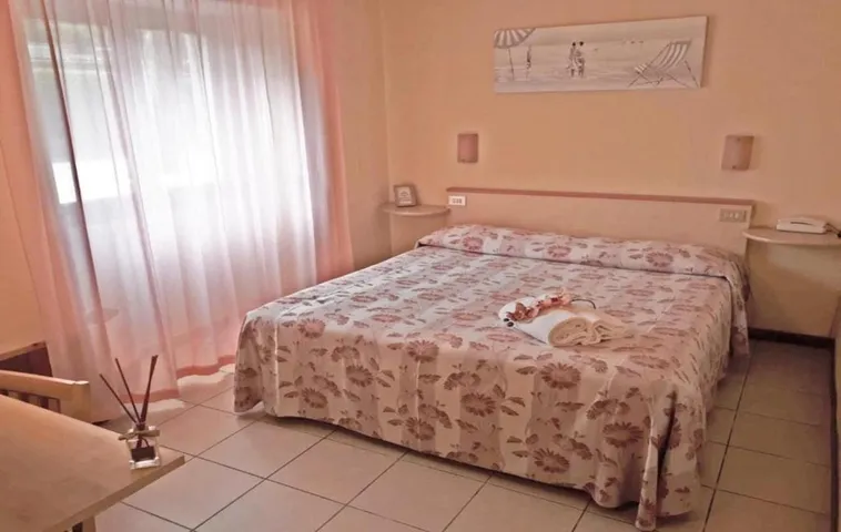 Hotel for 2 people, with garden - 1