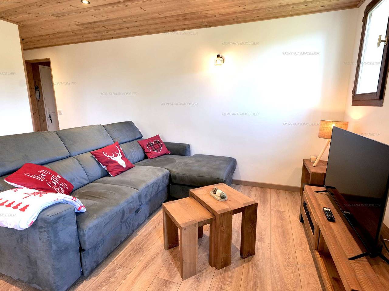 Apartamento entero, Bonito apartamento 3 hab, renovado, 58 m², 5 pers, balcón, aparcamiento in Chinaillon, Le Grand-Bornand