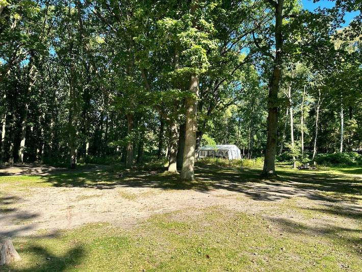 Camping für 2 Personen, mit Garten und Ausblick auf Rügen