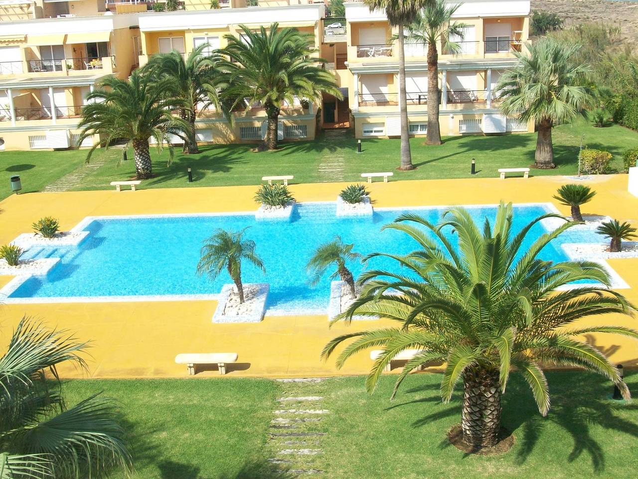 Apartamento entero, Apartamento de vacaciones para 7 personas con terraza in Oliva, Costa Blanca