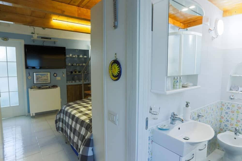 Entire apartment, Free Holiday by Interhome in Minori, Amalfi Coast