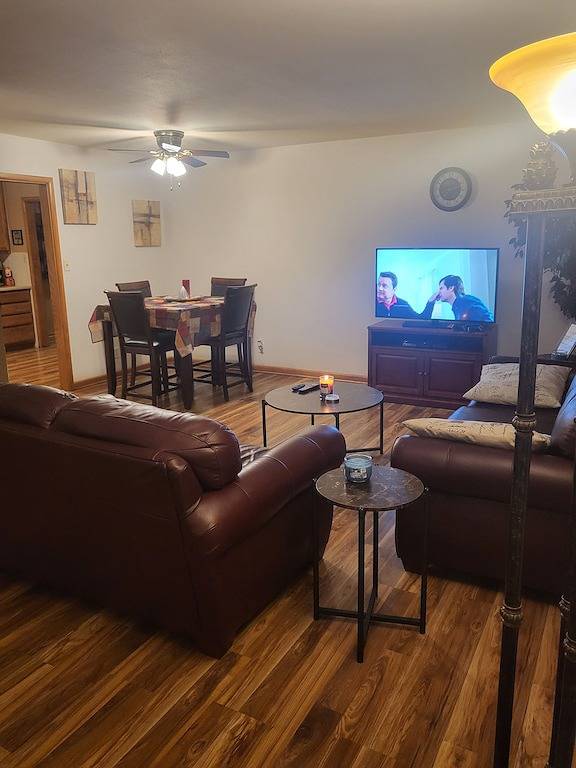 Clean and cozy 3 bedroom home in Wichita, Kansas