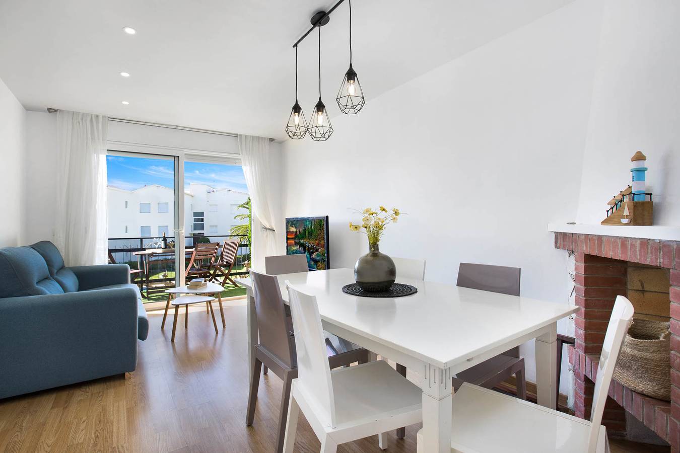 Entire apartment, Costa Brava T-4 in Calella de Palafrugell, Palafrugell
