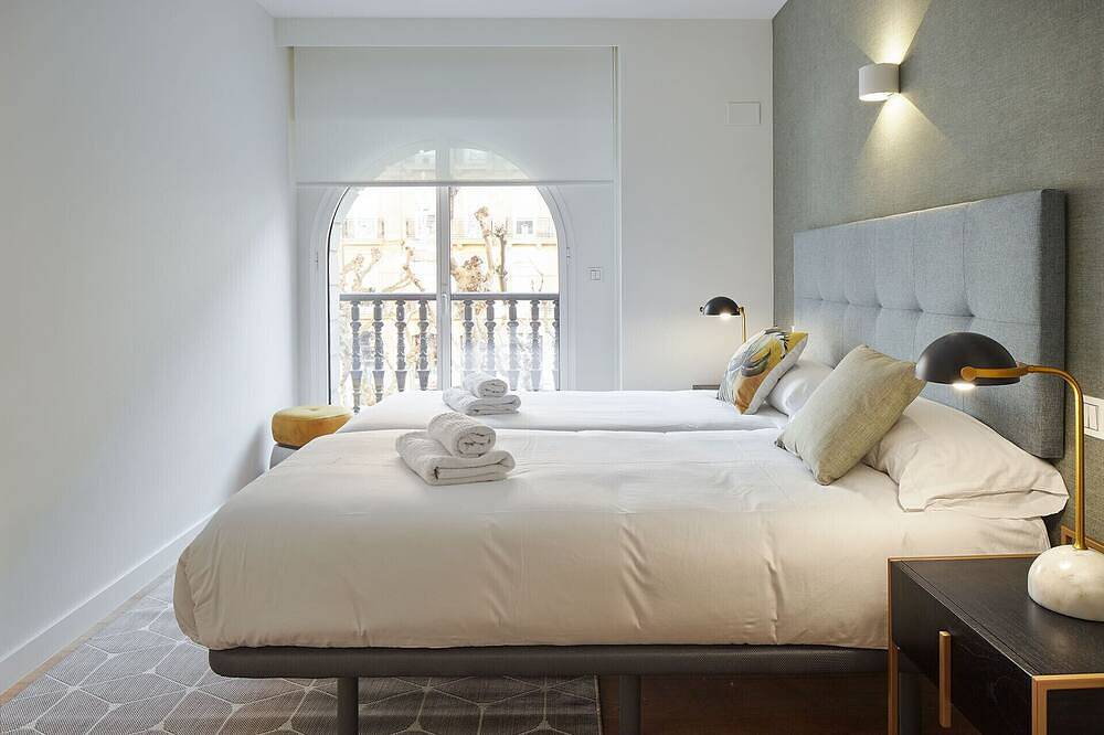 Entire apartment, Olabar I | The Rentals Collection in Playa de la Concha, San Sebastian