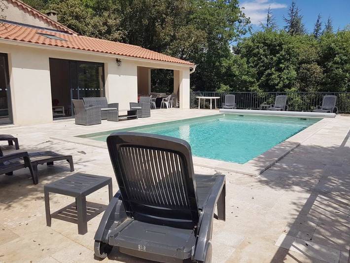 Location de vacances pour 9 personnes, avec jardin et piscine à Saint-Laurent-la-Vernède - 3