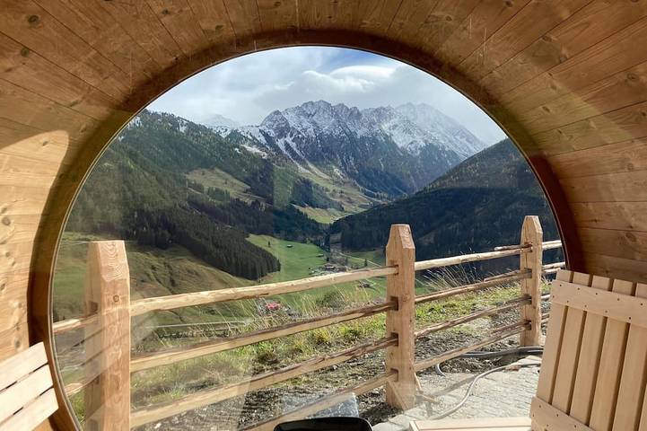 Chalet pour 9 personnes, avec sauna ainsi que jacuzzi et terrasse - 1