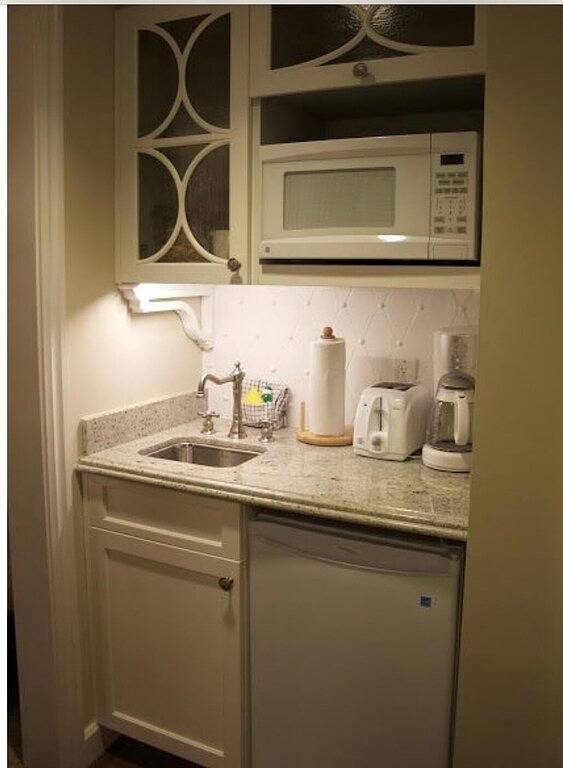 Ensuite Private Entrance  No Cleaning Fees!\nthis is not a Str in Lake Mead Nationales Erholungsgebiet