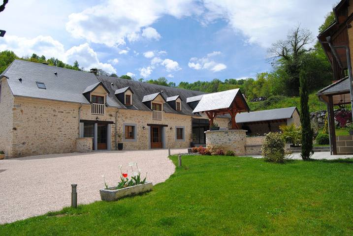 Chambre d’hôte pour 2 personnes, avec Jardin à Saint-Créac