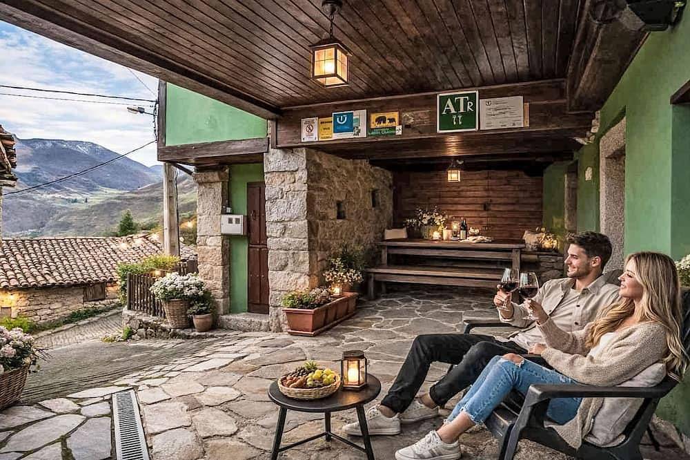 Berghütte mit Terrasse, Kamin und Jacuzzi in Teverga, Cordillera Cantábrica