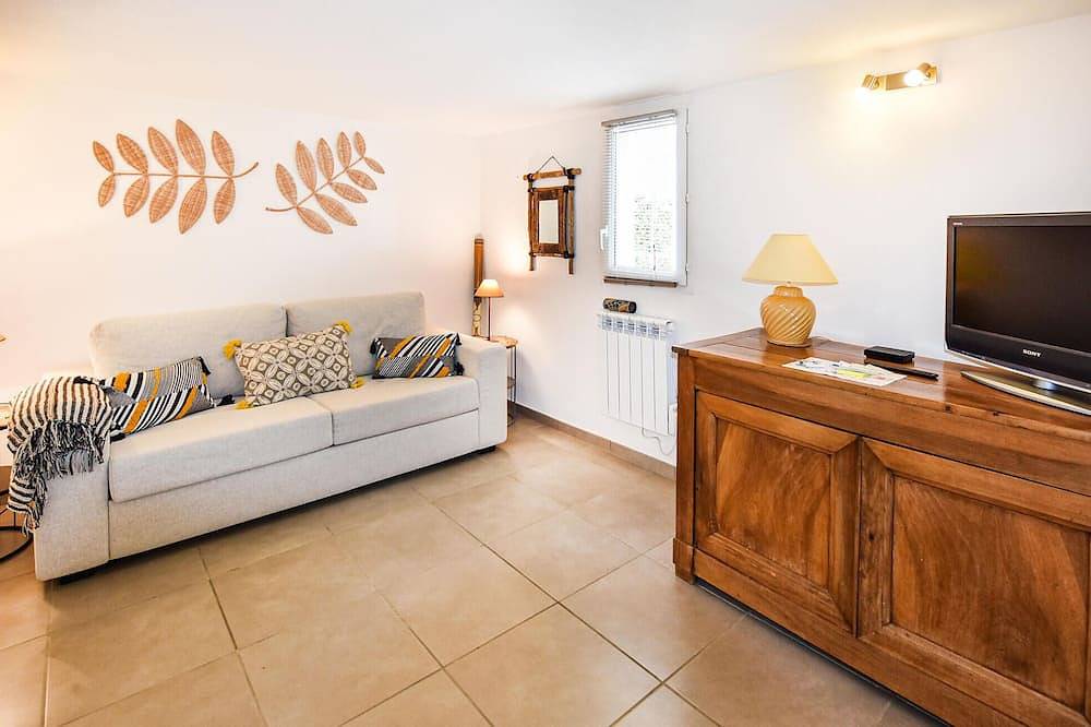 Apartamento entero, Bonito apartamento en. in Caumont-sur-Durance, Vaucluse