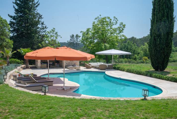 Location de vacances pour 8 personnes, avec jardin et terrasse à Lorgues - 3