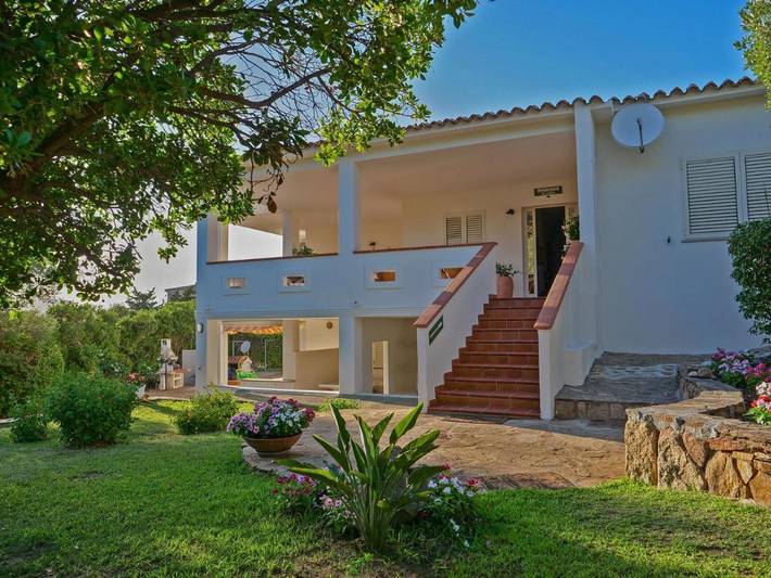 Chambre d’hôte pour 2 personnes, avec Terrasse ainsi que Jardin et Vue à Budoni