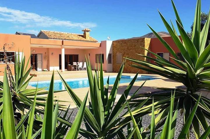 Finca für 9 Personen, mit Whirlpool und Garten