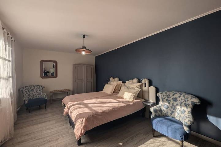 Location de vacances pour 6 personnes, avec jardin dans Frampas - 2