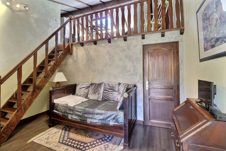 Location de vacances pour 4 personnes, avec terrasse et sauna ainsi que jardin et piscine à Montgaillard-Lauragais - 4