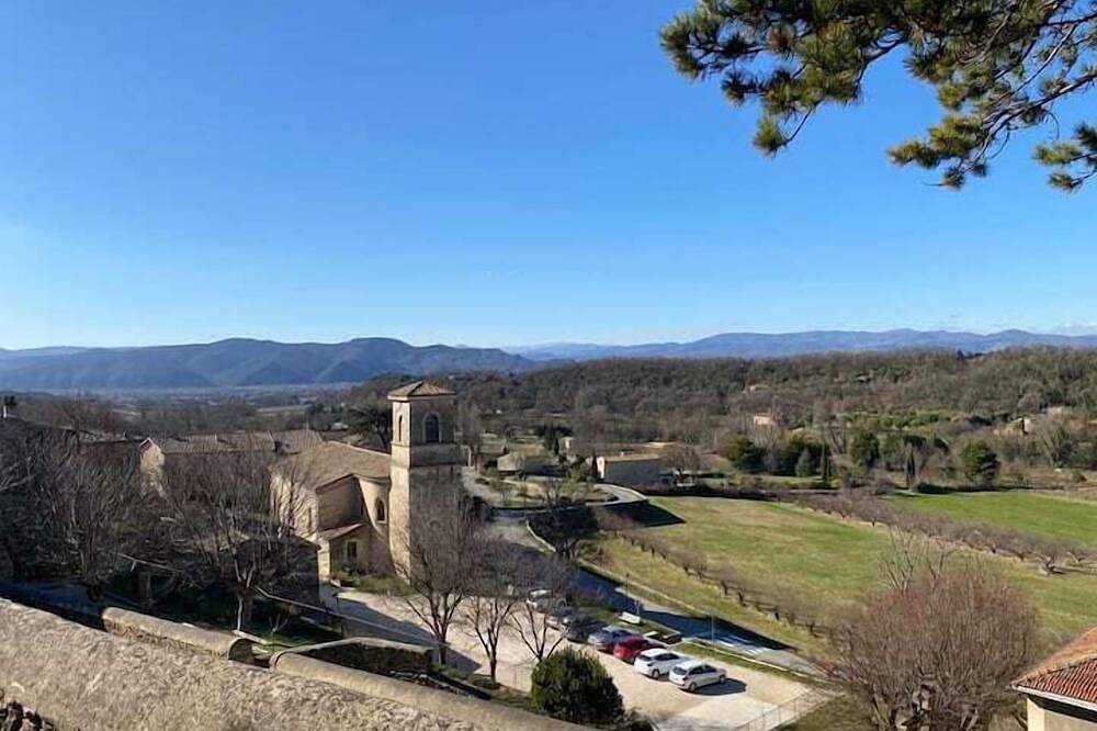 Gîte \"La Cachette\"- Mirmande - in Mirmande, Région de Valence