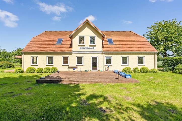 Holiday home for 10 people - 1