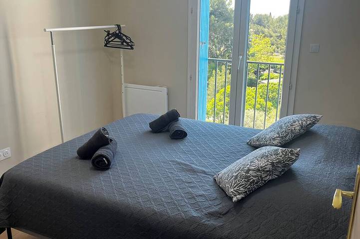 Gîte pour 6 personnes à Vitrolles - 3