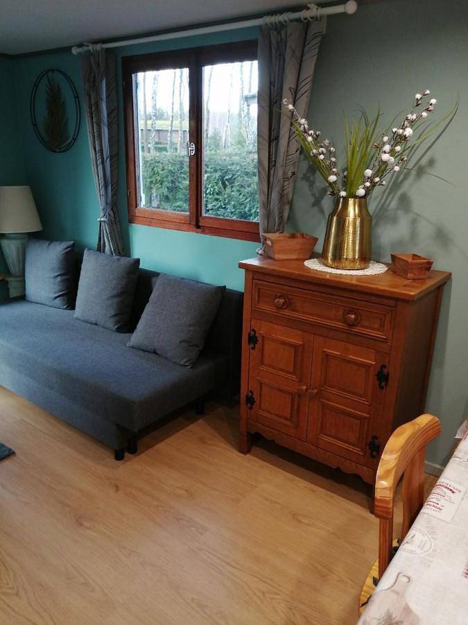 Chalet pour 2 personnes, avec jardin ainsi que terrasse et jacuzzi