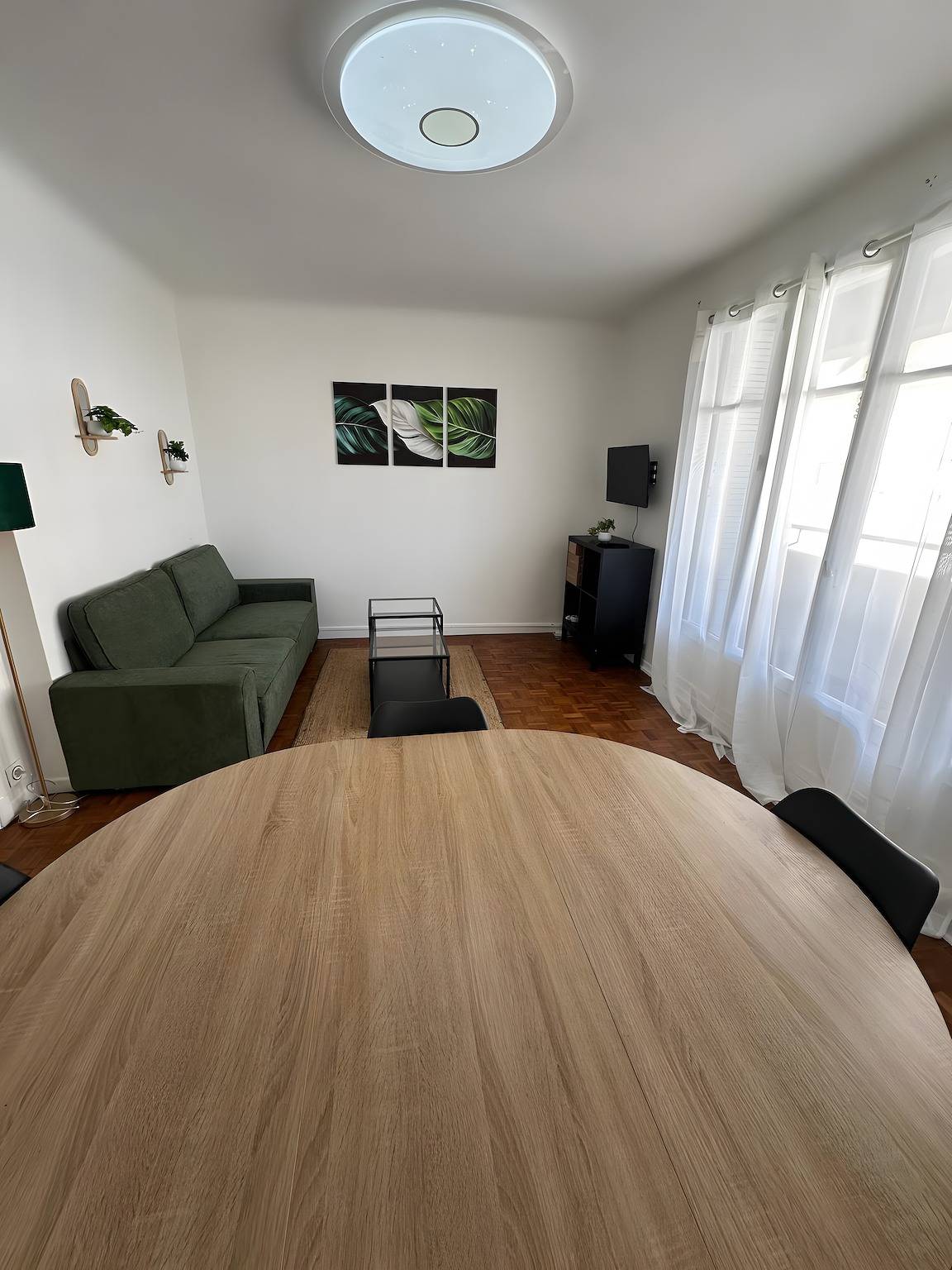 Appartement entier, Appartement « Bel Appartement De 6 Couchages » avec Balcon, Wi-Fi et Climatisation in Marseille, Région de Marseille