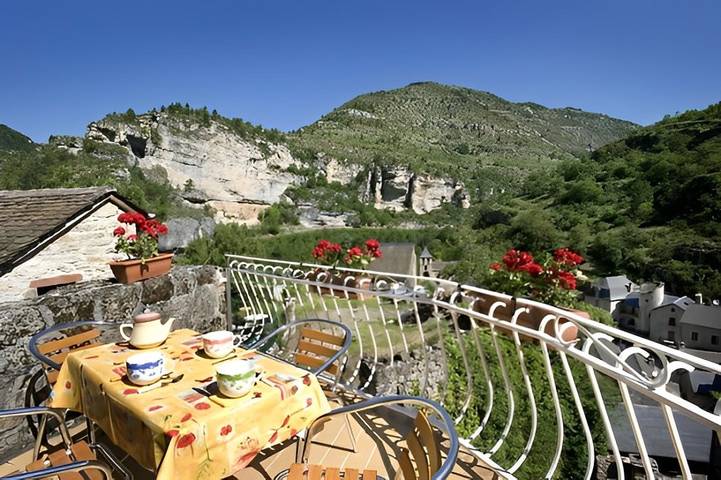 Gîte pour 4 personnes, avec terrasse et jardin, animaux acceptés dans Lozère - 3