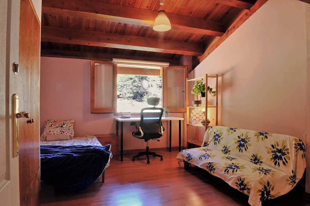 Appartement entier, Unique Natural place, Solord, Llosa del Cavall. in Nave, Pyrénées espagnoles