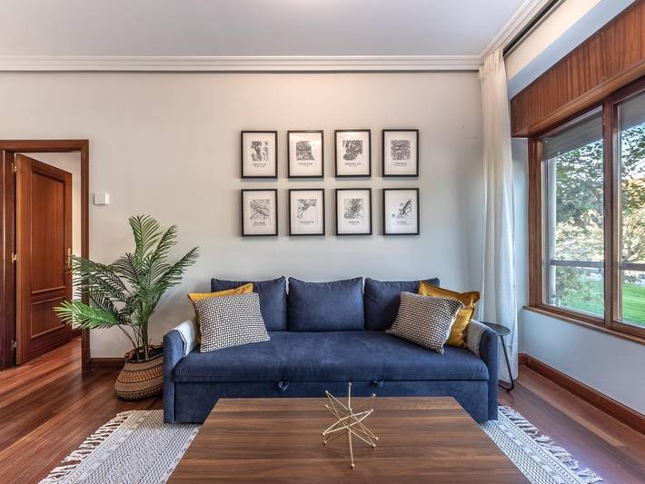 Ganze Ferienwohnung, Ferienwohnung für 3 Personen in Spa-Balneario Jardines de Albia (Bilbao), Bilbao