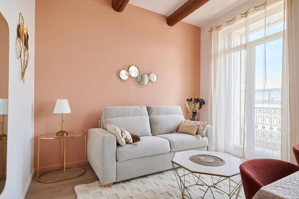 Apartamento entero, Le Chic face aux Halles clim  Classe 3 Etoiles in Béziers, Costa mediterránea (Francia)