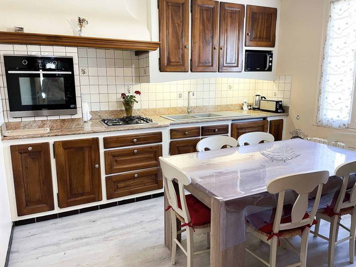 Location de vacances pour 12 personnes, avec balcon et piscine à Sablet - 3