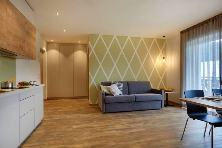 Ferienwohnung für 4 Personen, mit Balkon und Terrasse sowie Ausblick in Brixen